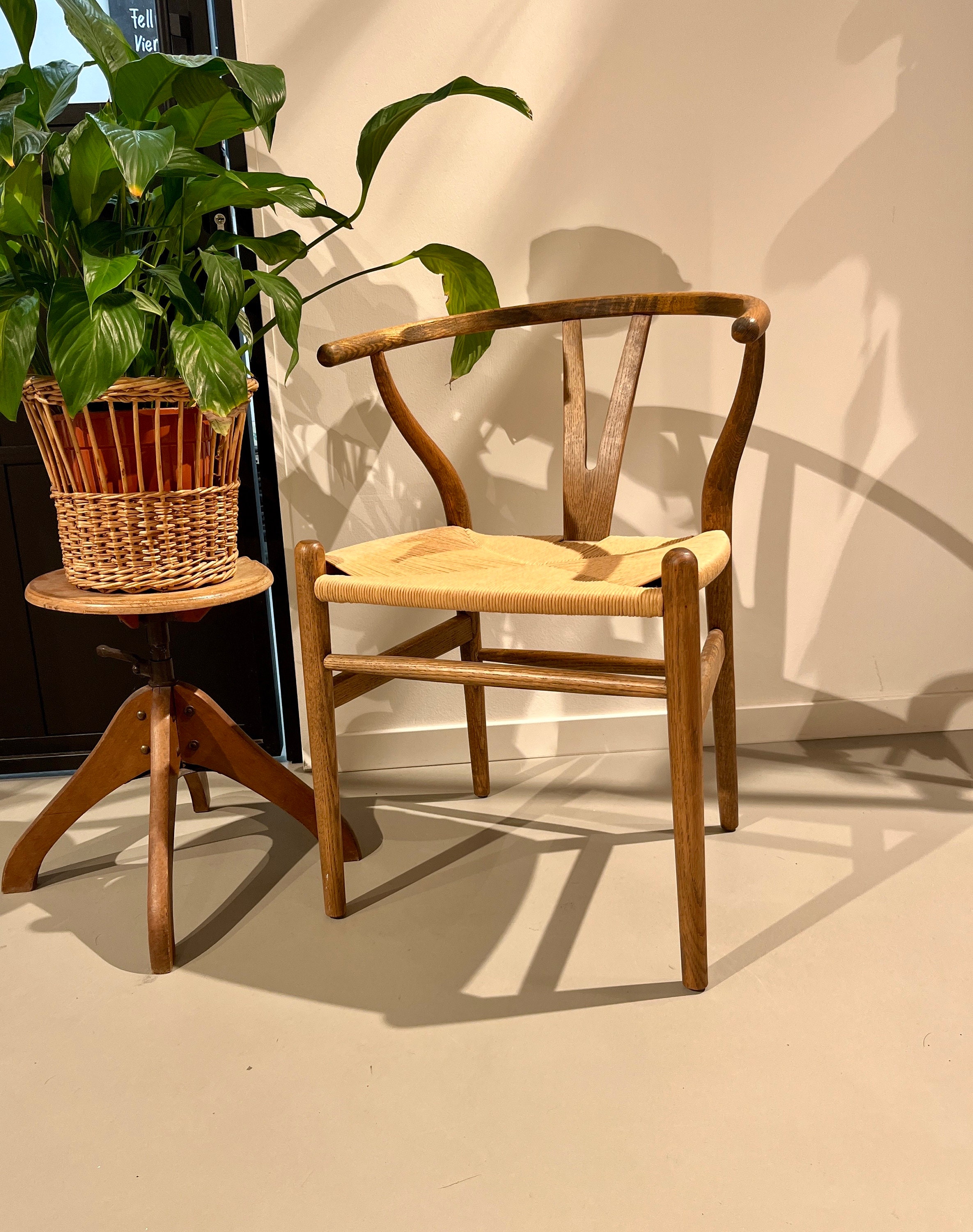 Pillow talk sale wishbone chair