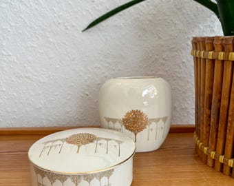 Vintage porcelain set with vase and lidded box | Japanese porcelain | Gold decoration | Mid-century | 1970s home accessories