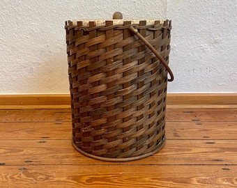 Mid Century 50s/60s sewing basket made of rattan weave.