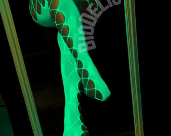 Neon Green UV Reactive Fishnet Tights – Snake Pattern Rave Outfit, Festival Pantyhose, Clubwear Lingerie, Glow Fishnets