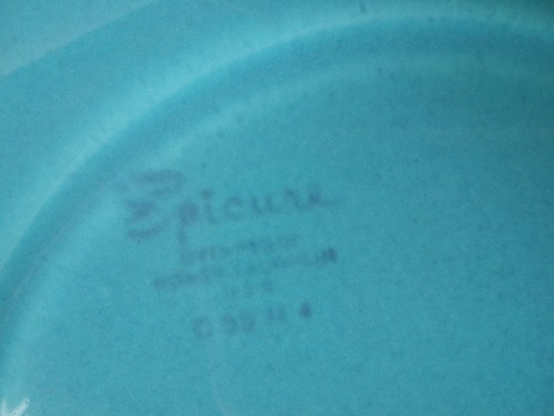 3 EPICURE DINNER PLATES from Homer Laughlin 1014 inch art deco