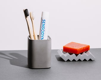 Concrete Toothbrush Holder - Modern Edge Shaped | Minimalist Pen / Makeup Brush Cup | Modern Cement Holder | Stationary Pencil Storage Pot