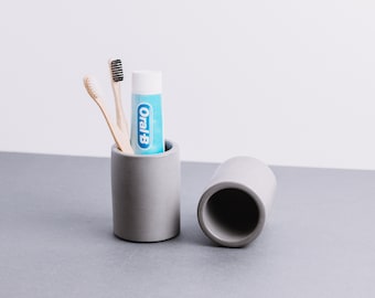 Concrete Toothbrush Holder - Round | Tall Minimalist Pen / Makeup Brush Cup | Modern round / Cylinder Holder | Stationary Storage Pot