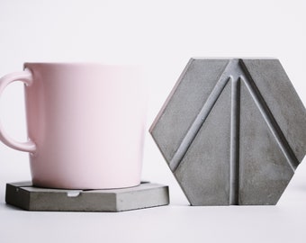 Set of 2 Concrete Hexagon Handmade Coasters | Cup / Mug / Glass Concrete Mat | Geometric Jesmonite Modern Coaster | Hexagon Mug / Cup Holder