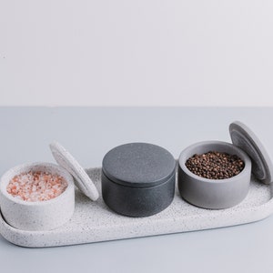 Concrete Jesmonite Salt and Pepper Pots with Tray | Cement Salt Pinch Bowl | Grey/White/Graphite Kitchen Storage Dishes | CHRISTMAS GIFT