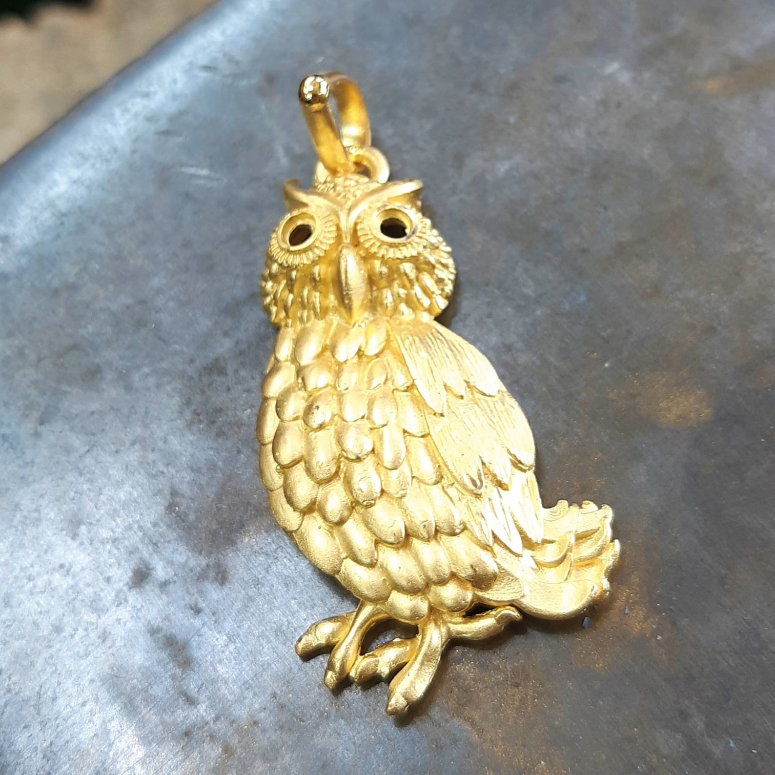 24k solid gold owl pendantdiamond pendantanimal Etsy