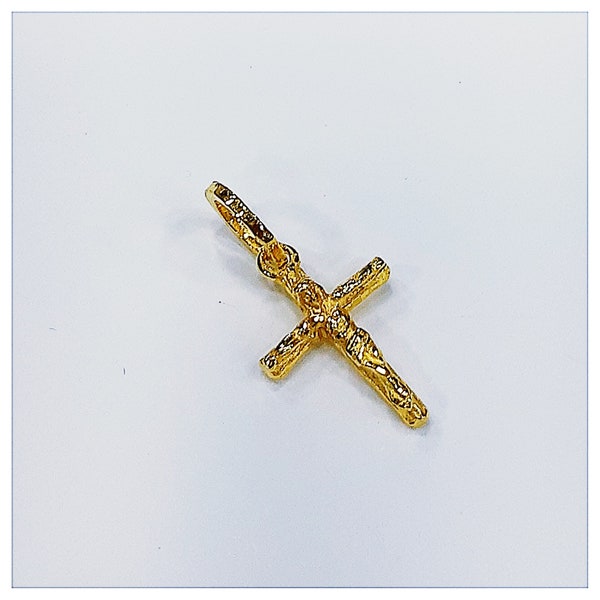 24k solid gold crucifix  pendant  pc7 999 purity