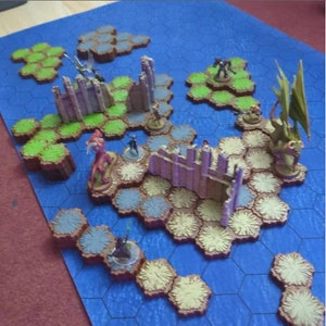 1.75"/45 mm Hex Sea Play Matte / GripMat Mehrere Größen! Perfekt für Miniaturen, RPGs und Tabletop-Gaming!