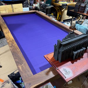Tapis de jeu violet / GripMat Plusieurs tailles ! Parfait pour les figurines, les puzzles, les RPG et les jeux de société !