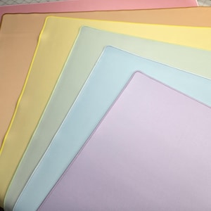 Mahjong: 85 x 85cm / 33.5&quot; x 33.5&quot; Variety of Pastels Play Mat - Perfect for Mahjong!