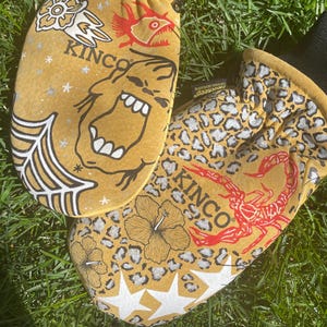 Customized Kinco Ski and Snowboard Mittens/Gloves