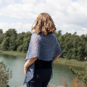 Cloud Gazing Shawl Knitting Pattern // Simple shawl knitting pattern, Beginner lace shawl pattern, Crescent shawl knitting pattern