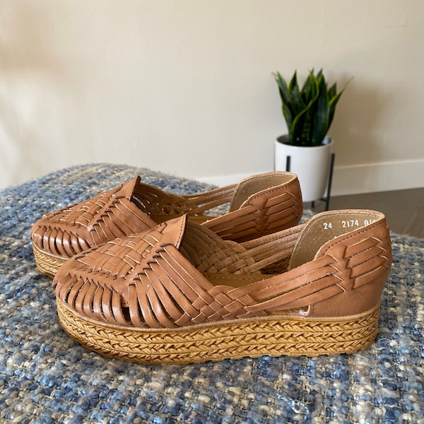 Tan Espadrilles Huaraches | Mexican Artisanal Sandals | Leather Sandals for Women | Gift for Her