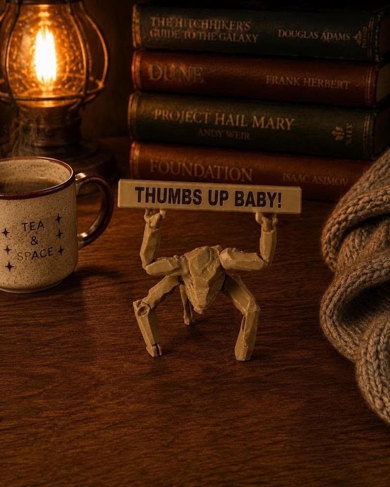 Project Hail Mary Rocky Figure - 3D Printed Sci Fi Desk Decor - Andy Weir Gift - Book Lover Gift - Sci Fi Fan Gift - Bookshelf Decor Thumbs Up Baby