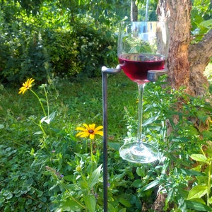Wine glass holder for the garden