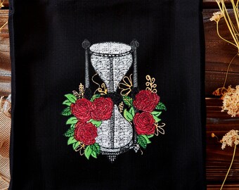 Hourglass digital embroidery design
