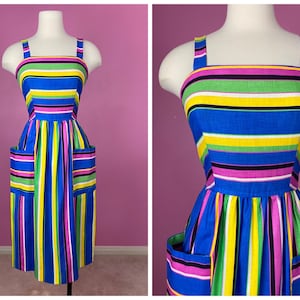 Size XS | Vintage 1970s 70s Sleeveless Candy Stripe Dress with Big Pockets
