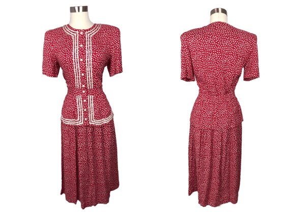 1990s 90s does 1940s 40s Red with White Stars Prin