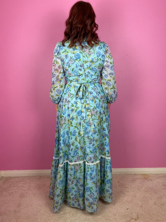 Vintage 1970s 70s Blue Floral 3/4 Sleeve Cottage … - image 8