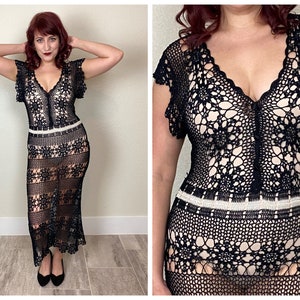 Size M | Vintage 1990s 90s Sheer Black Short Sleeve Crochet Floral Dress