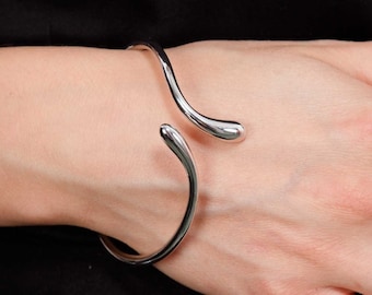 Snake Bangle, Adjustable Bangle, Solid Silver Bangle, Stackable Bangle, Serpent Bangle, Organic Bangle, Unique Bangle, Handmade Bracelet