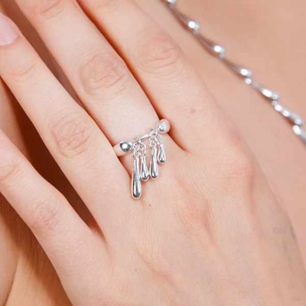 Melting Drop Ring, Tassle Ring, Charm Silver Ring, Droplet Ring, Catwalk Silver Ring, Handmade Ring, Designer Silver Ring, Sentimental Ring