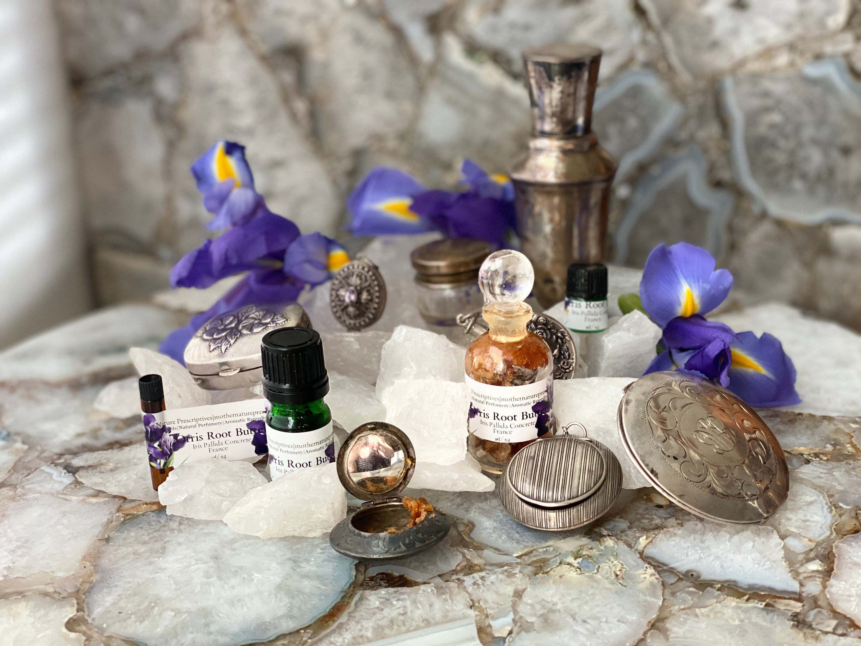 Iris Root Perfume Note Details - Why Orris Is So Expensive in