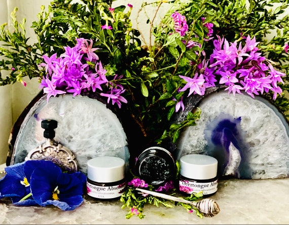 Deertongue Absolute Liatrix Liatris Odoratissima USA Vanilla Leaf Carolina  Vanilla Tobacco Coumarin Hay Blackcurrant Licorice Notes Perfume