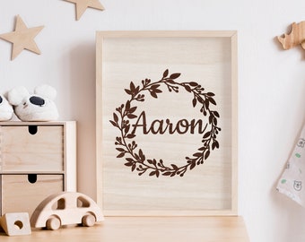 Crown with customizable first name engraved on wood / Personalized wooden painting / Baby and child room decoration / Boy and Girl