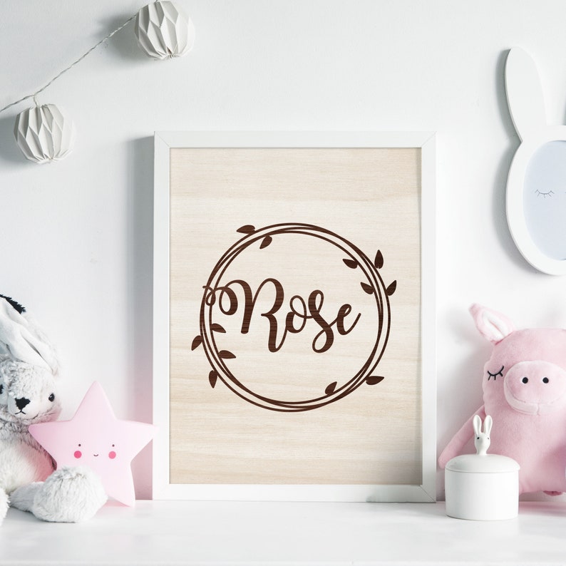 Couronne avec prénom personnalisable gravée sur bois / Tableau en bois personnalisé /Décoration chambre bébé et enfant / Garçon et Fille Couronne 1 (Rose)