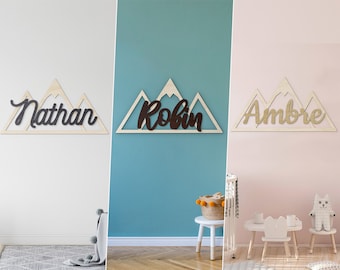 First name and mountain in wood / Customizable wall decoration