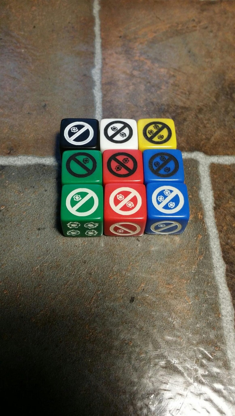 Gaslands Skid Dice - 12x Translucent Green With White Marks - 16mm Handling Dice