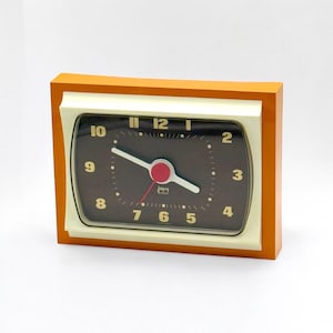 Space Age 70s clock with mustard, brown and cream hues by Japy - Vintage Home & Office Decor Made in France - New Old Stock