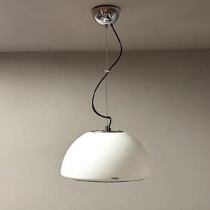 Vintage iGuzzini 3072 Pendant Lamp: Italian Space Age Lighting, 1970s