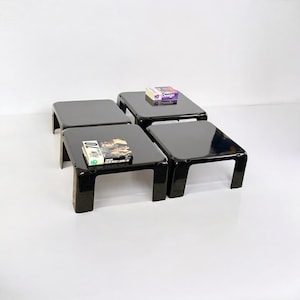 Mario Belllini Tables &#39;Quattro Gatti&#39; C&B Italia - Skulpturale Satztische in Schwarz glänzend - Space Age Interieurs aus den 60er Jahren