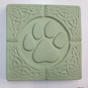 REGULAR THICKNESS Celtic Paw Steppingstone Garden Art Landscaping