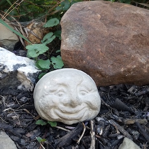 Smiling Guy Garden Art
