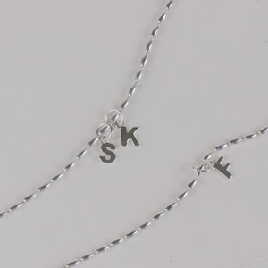 Pulsera de plata de ley con el alfabeto, pulsera con el nombre del zodiaco en plata 925, pulsera con la letra inicial minimalista personalizada, regalo de cumpleaños para ella