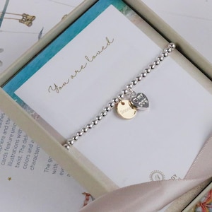 Pulsera con nombre de mascota, pulsera de plata con perro y gato, pulsera personalizada, pulsera con forma de pata de perro, regalo para amantes de las mascotas, pulsera de mascota como regalo para mamá y papá