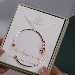 Pulsera de plata con inicial y nudo personalizada, pulsera con letra, regalo para el Día de la Madre, pulsera con piedra de nacimiento de marzo, regalo de cumpleaños para ella, regalo personalizado.