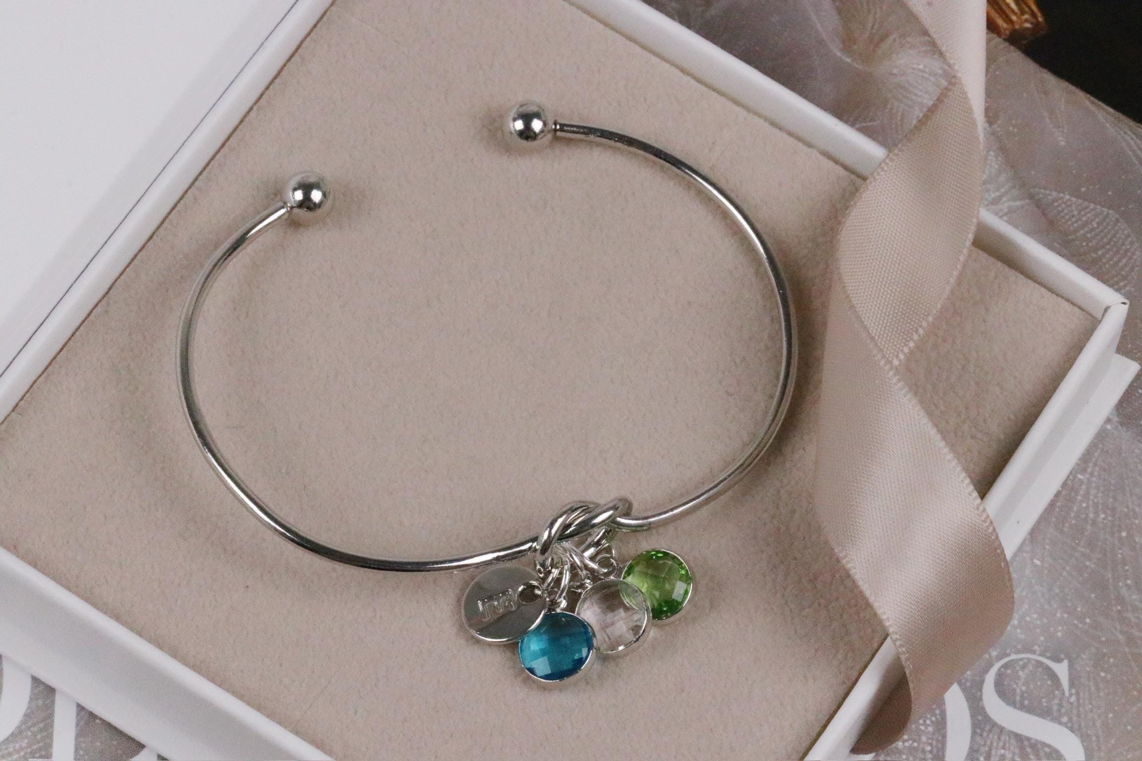 Silver Knot Bracelet Gift For Her, Personalised Mother's Day Gifts, Daughter Gift, Minimalist Initial Bracelet, Aunt Gift Ideas Gift for Her
