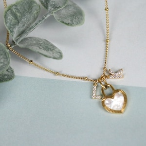 Collar con inicial bañado en oro, collar con letras de acero inoxidable, regalo personalizado para hija, collar con alfabeto dorado, regalo de cumpleaños para ella