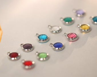 Abalorio de plata con piedra natal, piezas de joyería personalizadas con iniciales, abalorios adicionales para collares y pulseras.