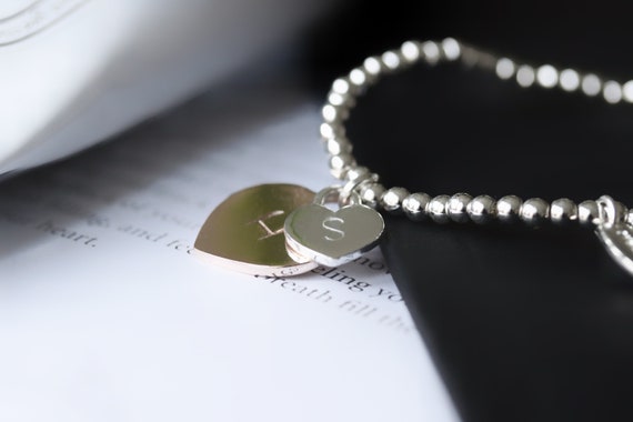 Braccialetto con iniziale in argento personalizzato: ciondolo a forma di cuore personalizzato, regalo per sorella - Italia