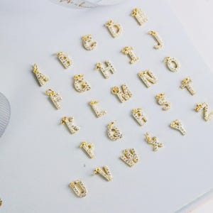 Dije de letra inicial de circonita cúbica rellena de oro, dijes adicionales del alfabeto, inicial personalizada para joyería personalizada, dijes de letras de cristal, piezas de joyería