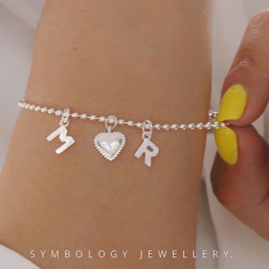 Pulsera personalizada para pareja, pulsera con inicial de plata 925, pulsera con letras y cuentas de plata maciza, pulsera minimalista personalizada, regalo para ella