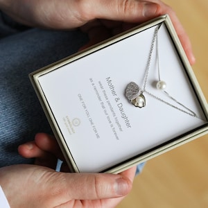 Mother Daughter Shell & Pearl Necklace Set: 18K Gold Plated