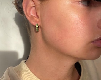 August Birthstone Hoop Earrings, Peridot Swarovski Crystal Earrings, Mother&#39;s Day Gift for Her, Minimalist Birthday Custom Huggies Earrings