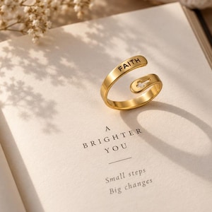 Zilveren en gouden ring met geloofskruis: Verstelbare christelijke sieraden voor vrouwen, open gouden stapelring, cadeau voor haar