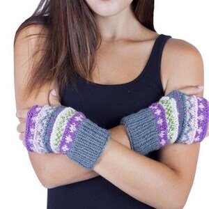 Winter hand knit handwarmer, fingerless Gloves image 2